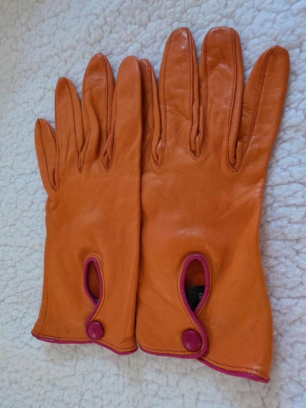 Wilsons Leather Orange Gloves - Ladies